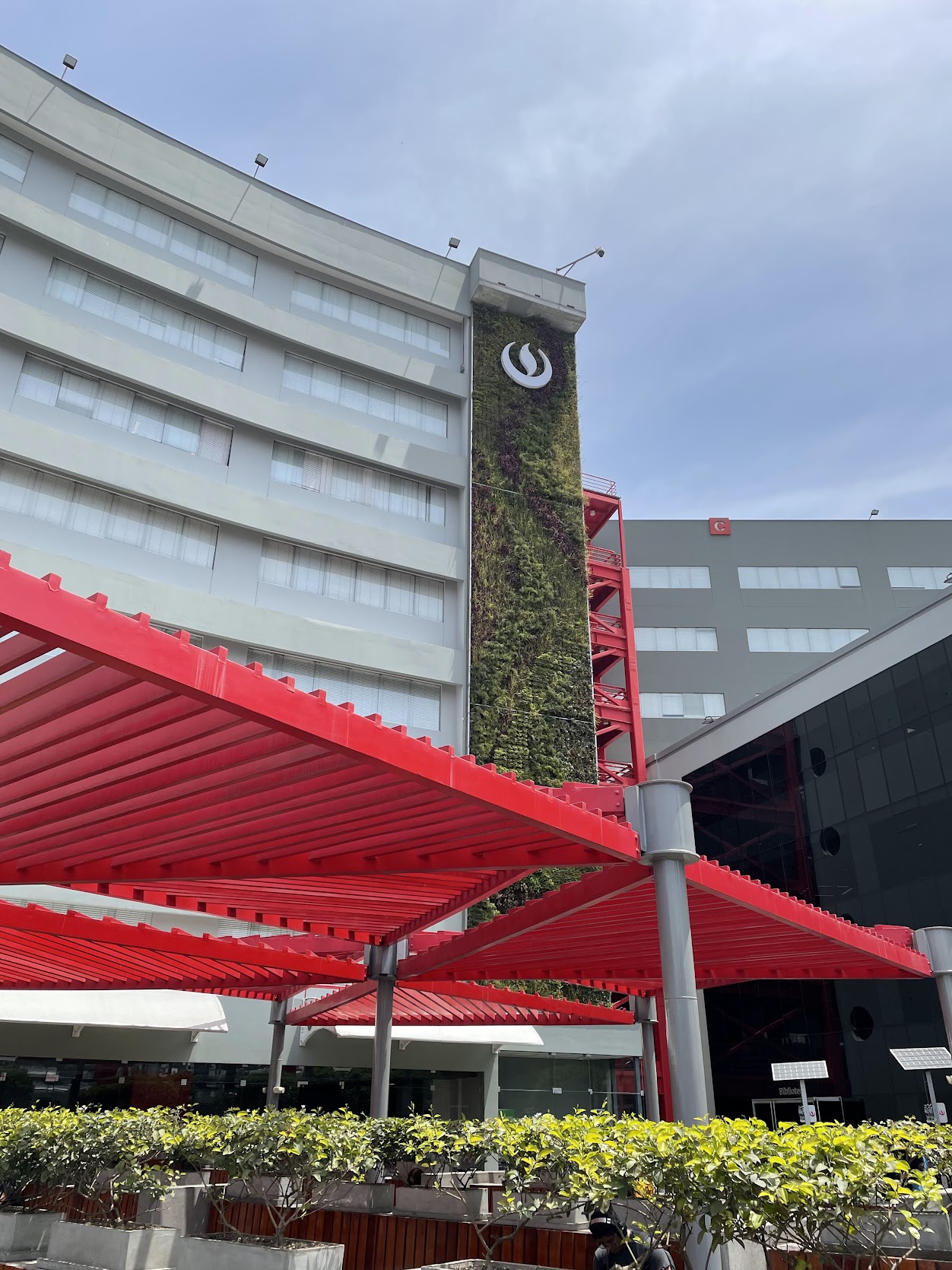 Elio Navarrete — Professor at UPC